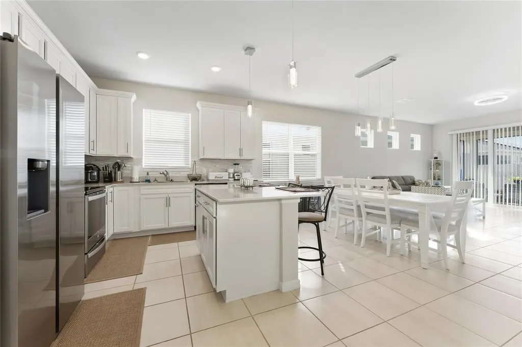 1880 Spring Shower Circle Kissimmee FL 34744
