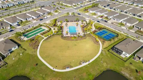 1880 Spring Shower Circle Kissimmee FL 34744