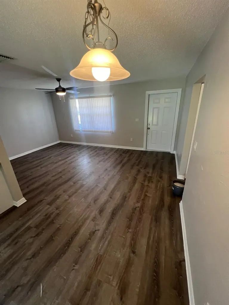 524 Lakehurst Avenue NW Port Charlotte FL 33952