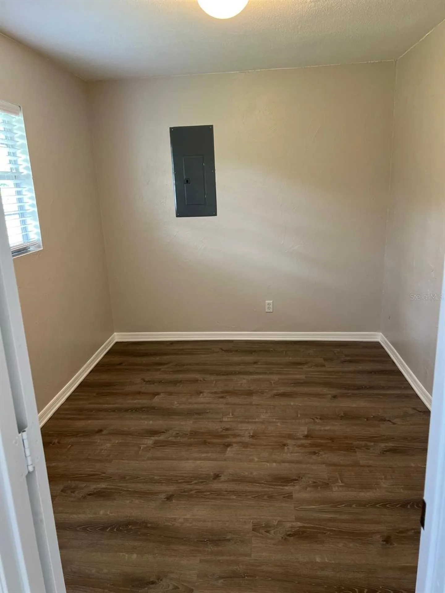 524 Lakehurst Avenue NW Port Charlotte FL 33952