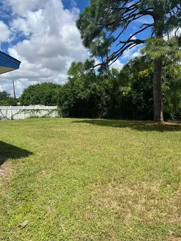 524 Lakehurst Avenue NW Port Charlotte FL 33952