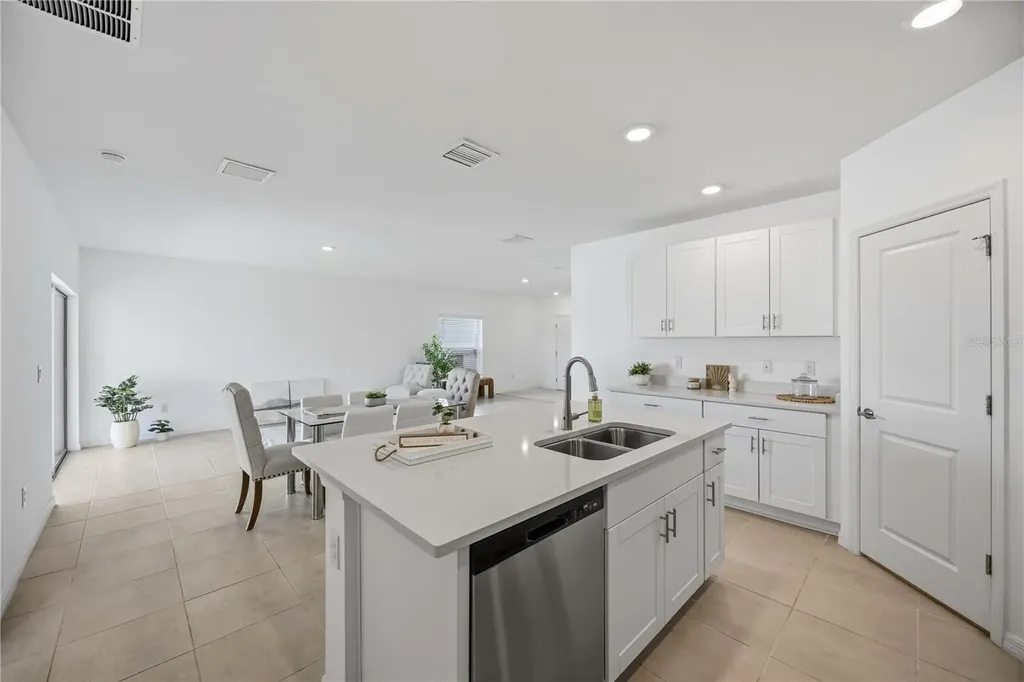 11252 Fieldstone Drive Palmetto FL 34221