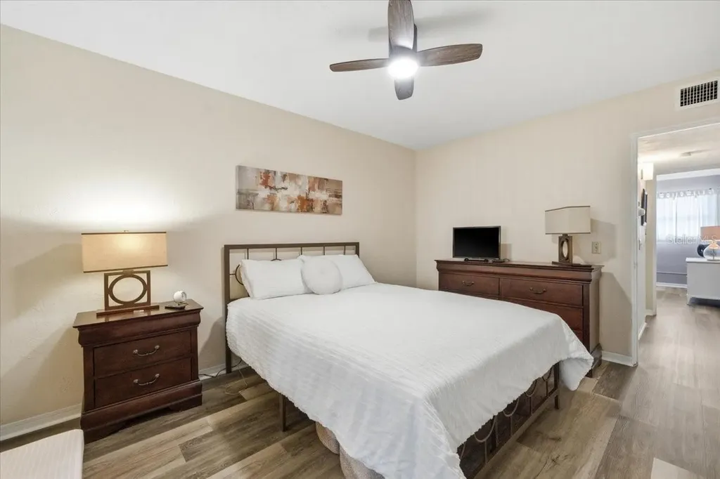 5861 42nd Terrace N Kenneth City FL 33709