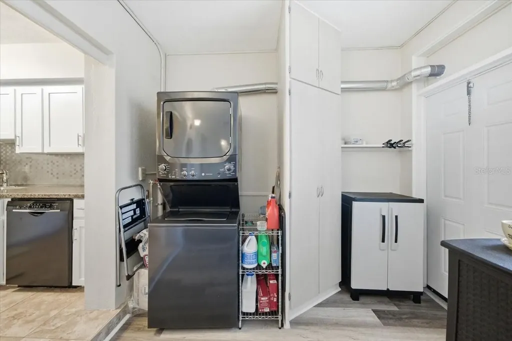 5861 42nd Terrace N Kenneth City FL 33709