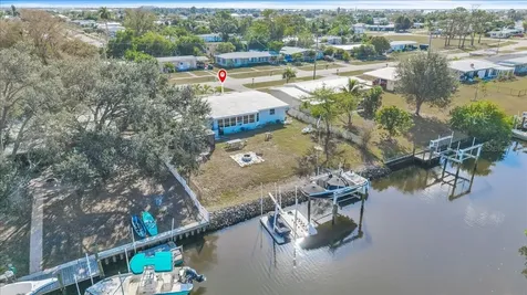 4015 Conway Boulevard Port Charlotte FL 33952