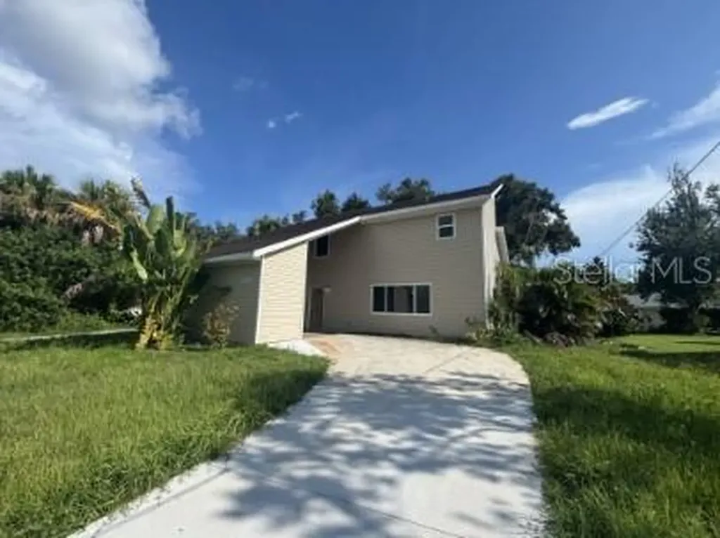 3949 Lothair Avenue North Port FL 34287
