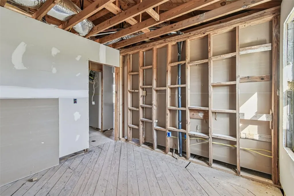 1821 Us Highway 441 Leesburg FL 34748