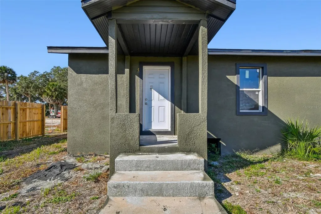 1821 Us Highway 441 Leesburg FL 34748