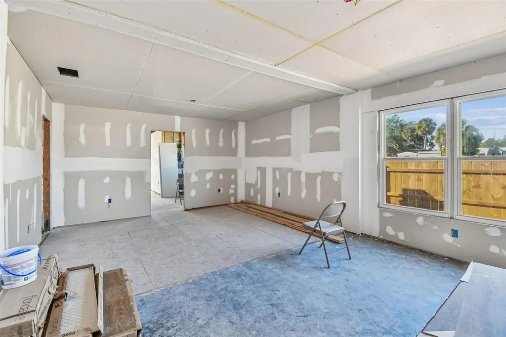 1821 Us Highway 441 Leesburg FL 34748