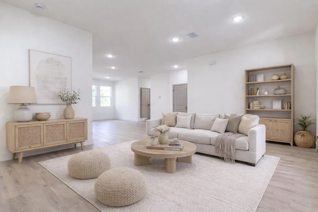 127 Hibiscus Lane Deltona FL 32738