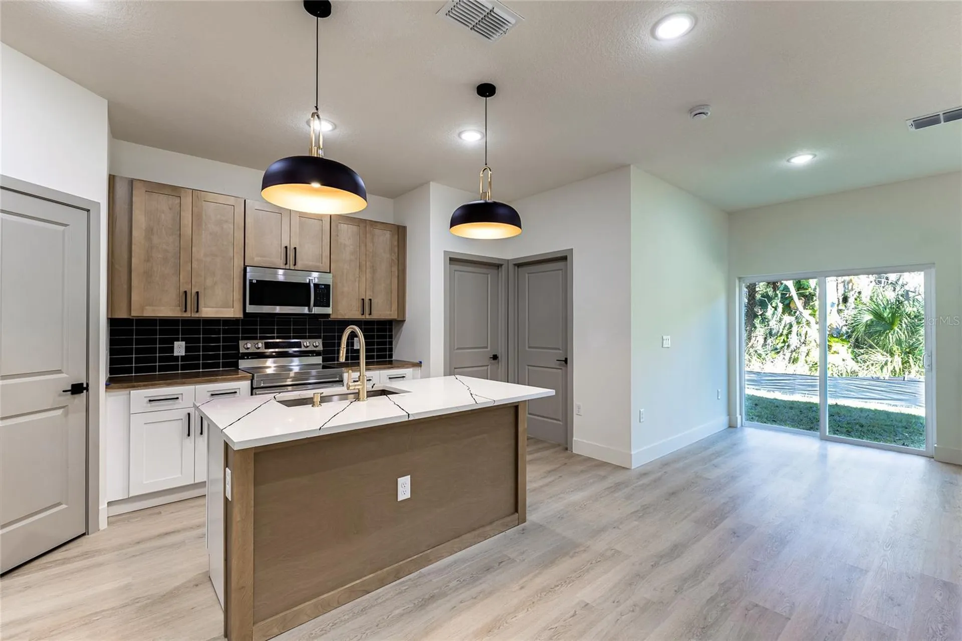 127 Hibiscus Lane Deltona FL 32738