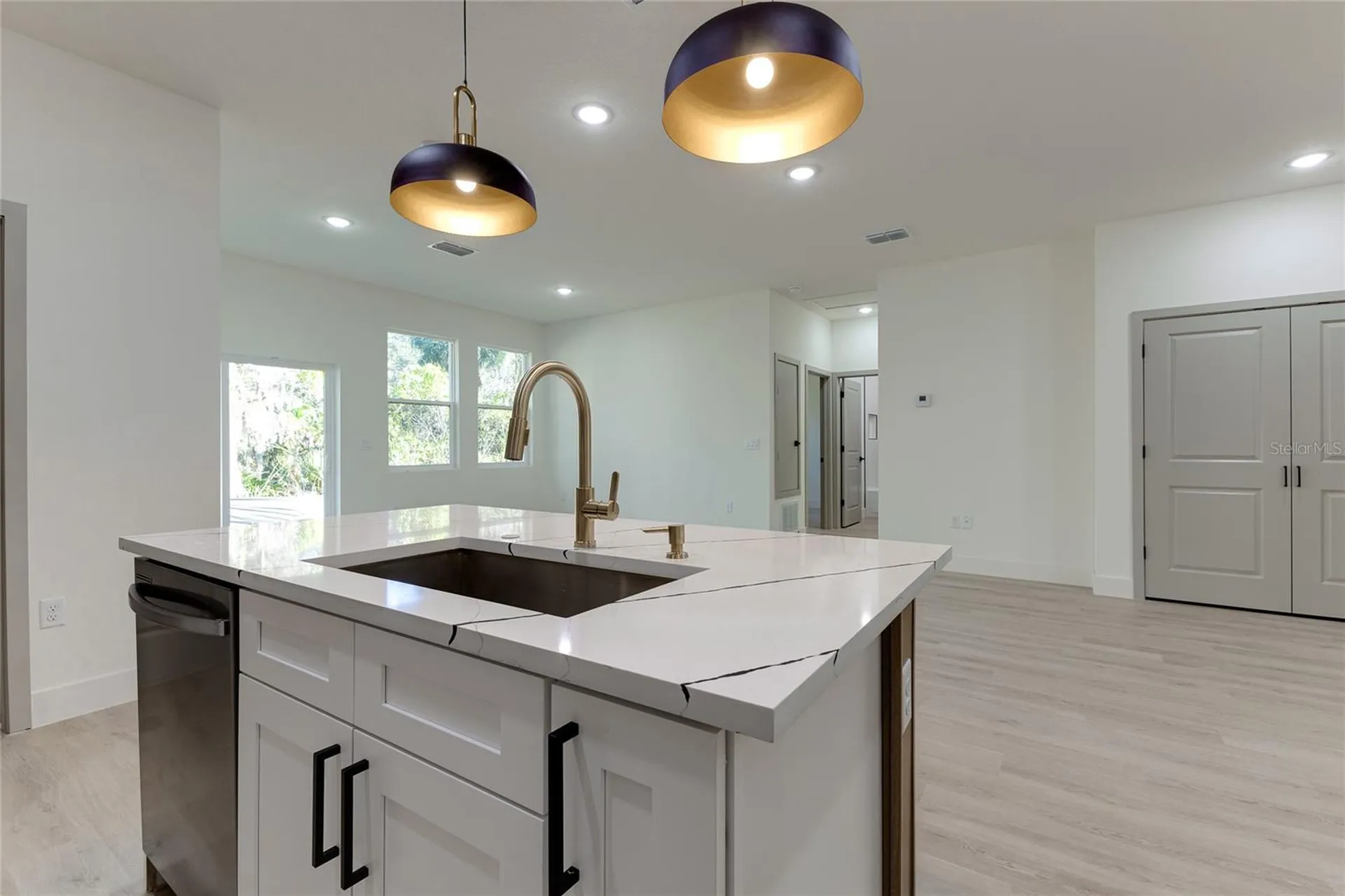 127 Hibiscus Lane Deltona FL 32738