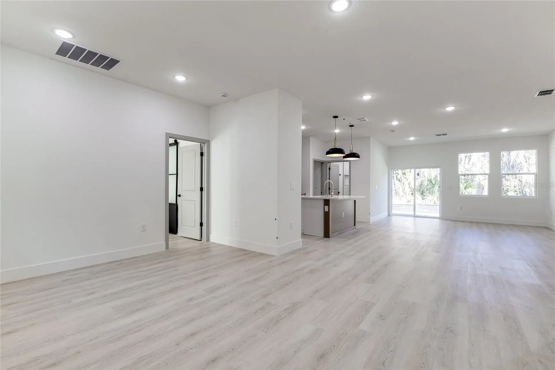 127 Hibiscus Lane Deltona FL 32738
