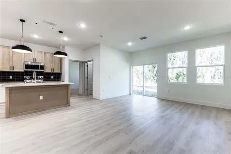127 Hibiscus Lane Deltona FL 32738