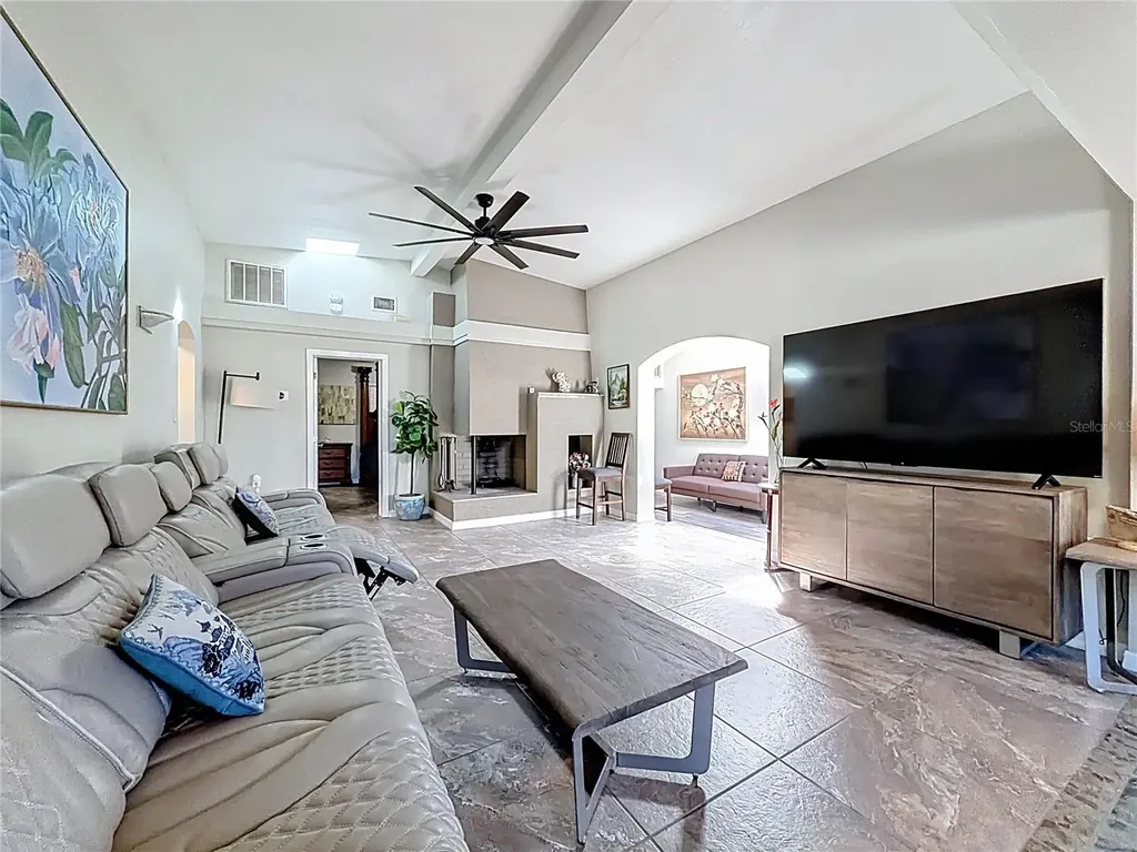 421 NW 14th Place Crystal River FL 34428