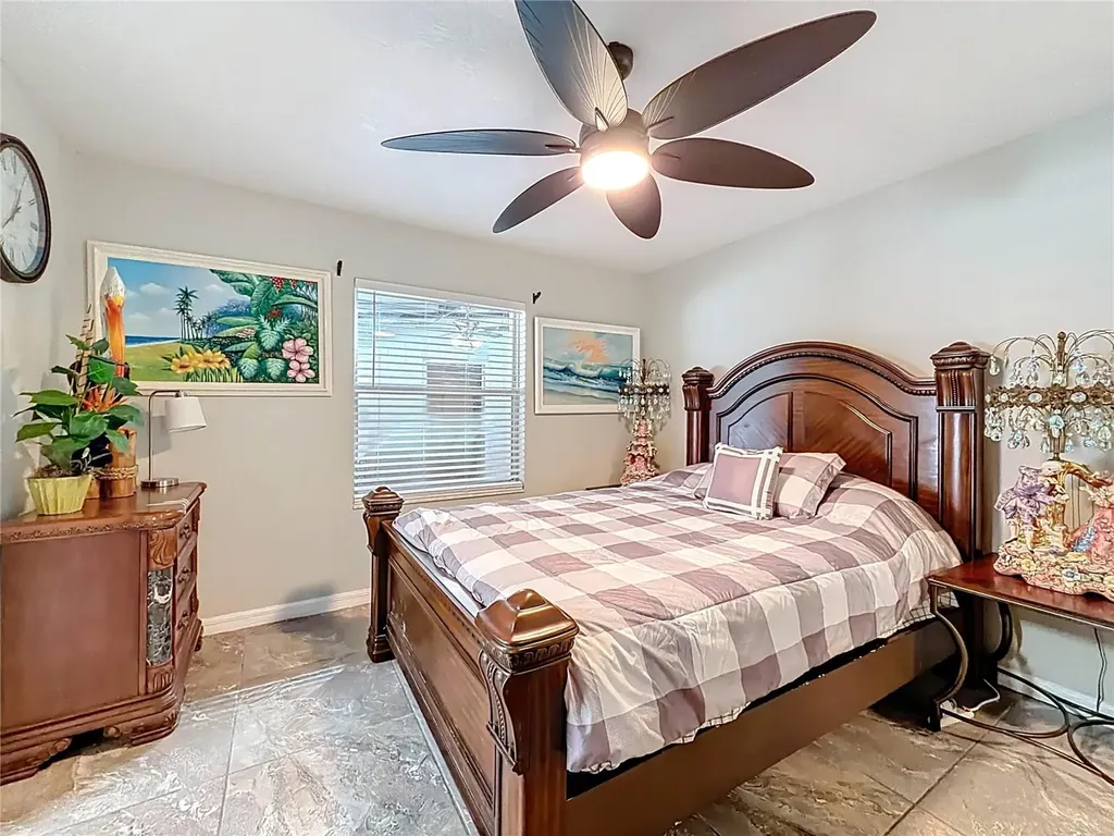 421 NW 14th Place Crystal River FL 34428