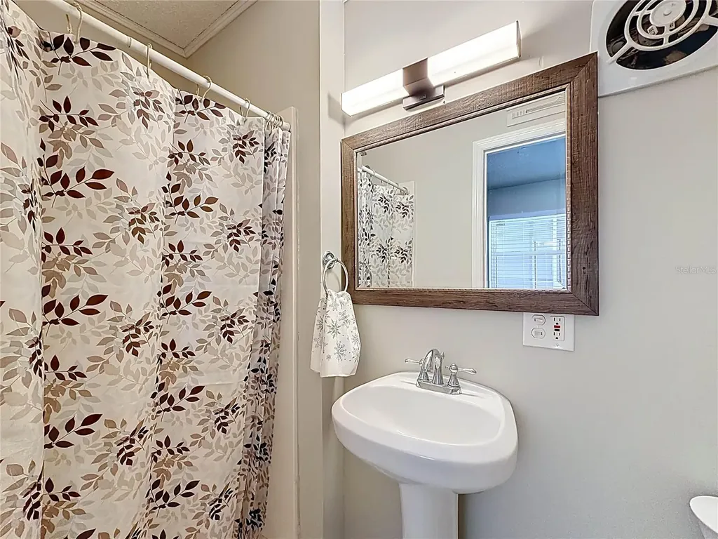 421 NW 14th Place Crystal River FL 34428