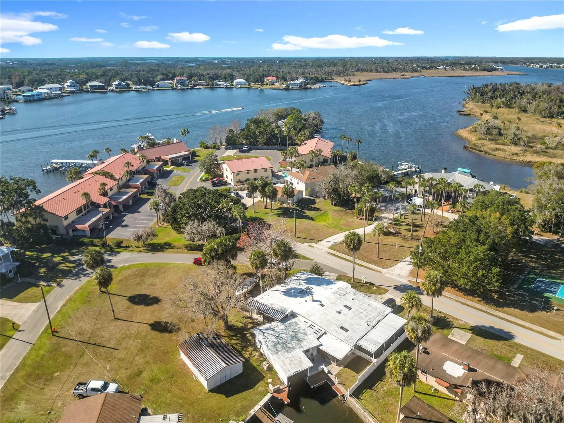 421 NW 14th Place Crystal River FL 34428