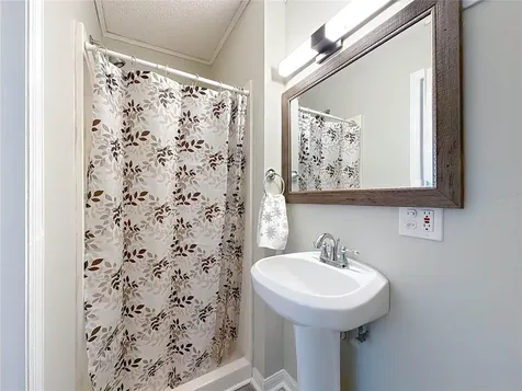 421 NW 14th Place Crystal River FL 34428