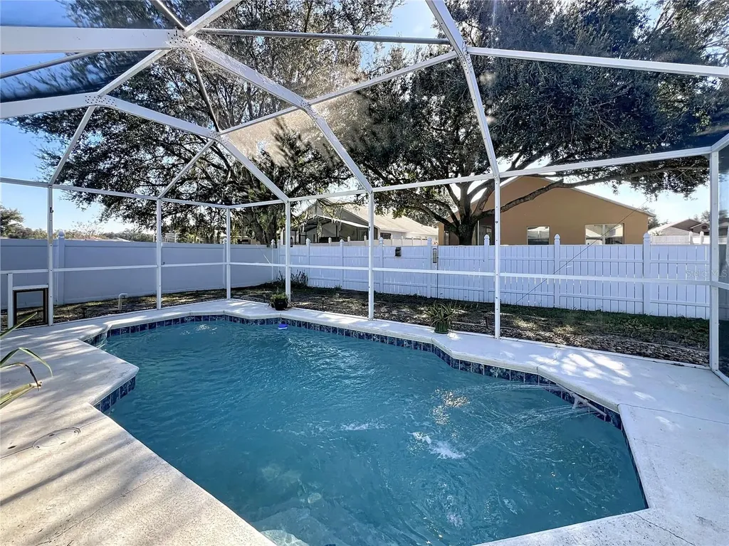 7465 Hunters Greene Circle Lakeland FL 33810