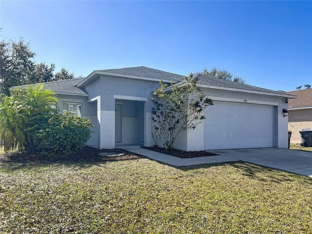 7465 Hunters Greene Circle Lakeland FL 33810