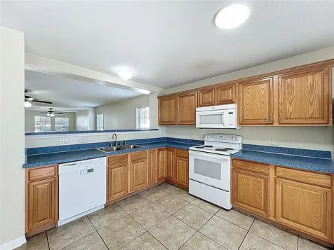 7465 Hunters Greene Circle Lakeland FL 33810