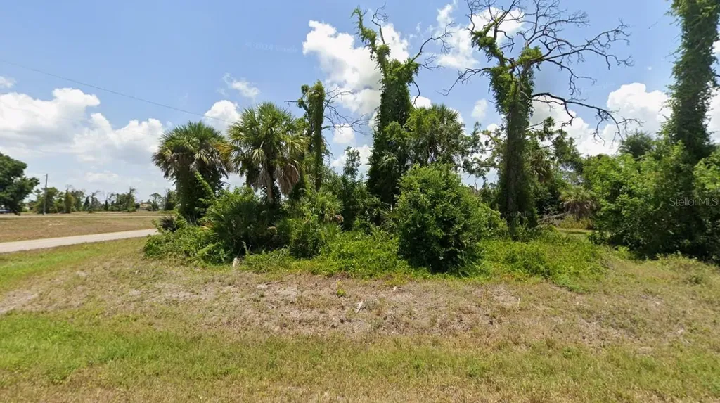 19 Caree Place Placida FL 33946