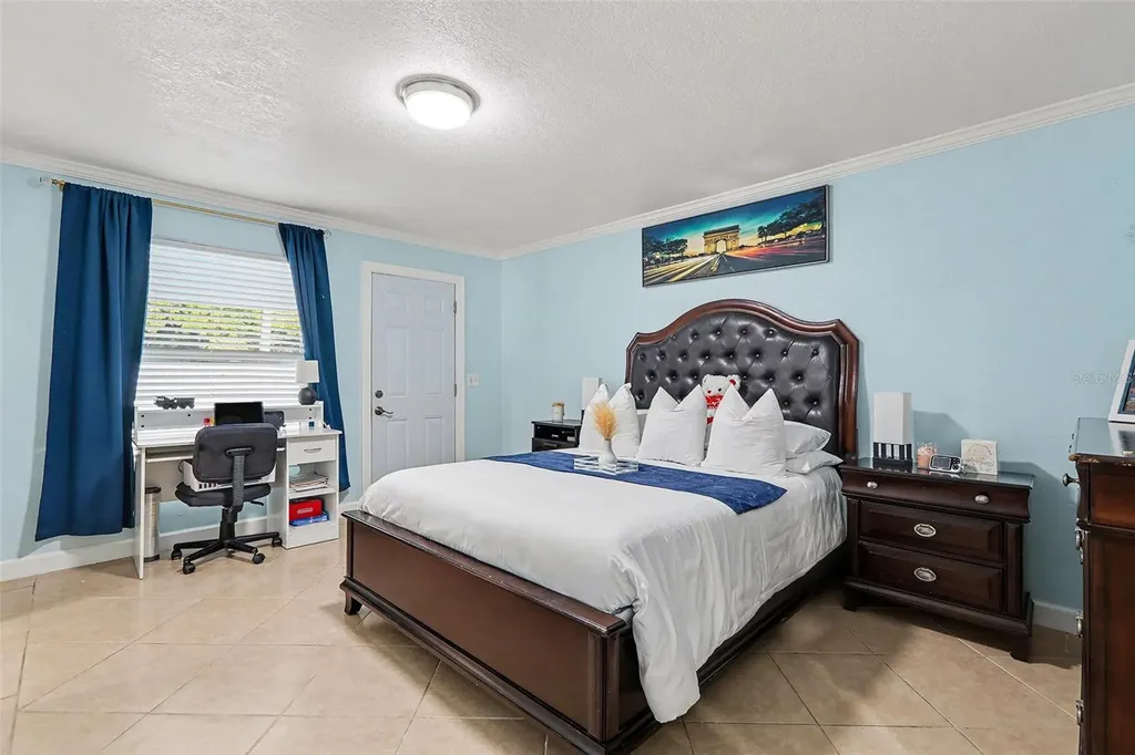 4703 33rd Street W Bradenton FL 34207