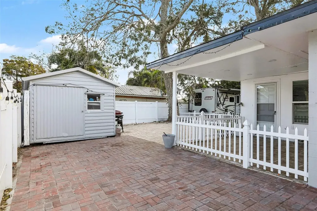 4703 33rd Street W Bradenton FL 34207