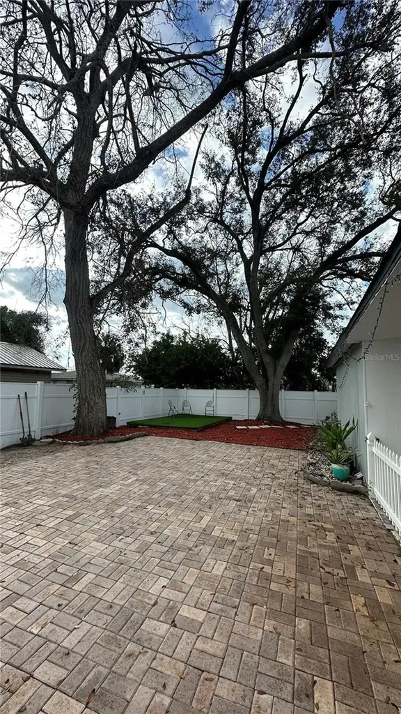 4703 33rd Street W Bradenton FL 34207