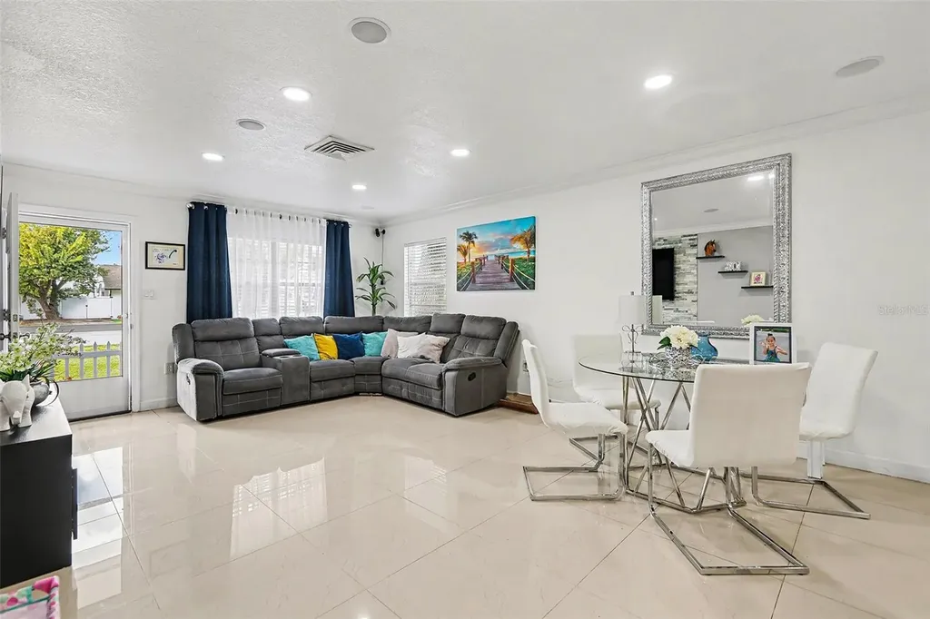 4703 33rd Street W Bradenton FL 34207