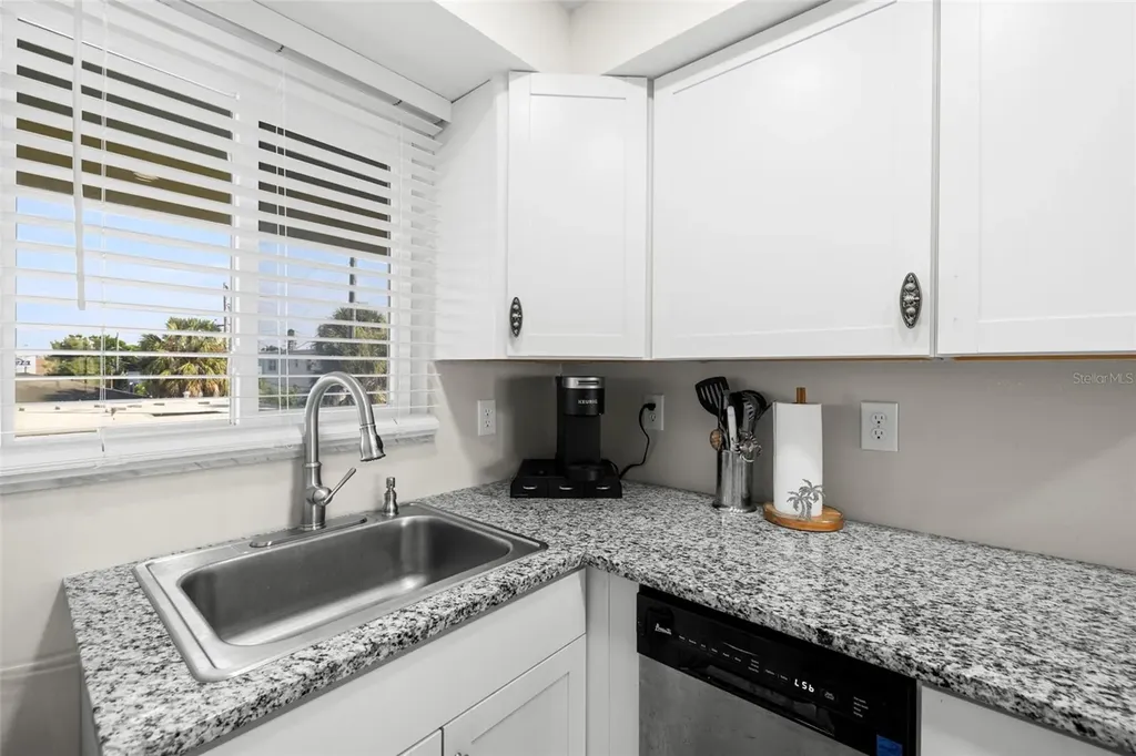 6767 Sunset Way St Pete Beach FL 33706