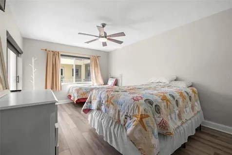 6767 Sunset Way St Pete Beach FL 33706