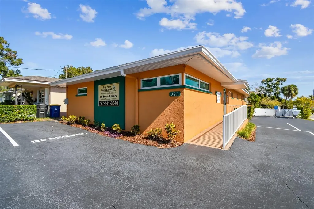 321 S Lincoln Avenue Clearwater FL 33756