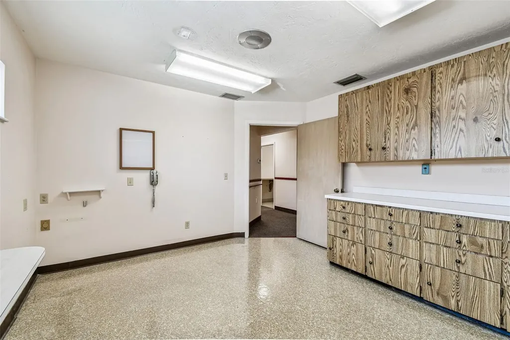 321 S Lincoln Avenue Clearwater FL 33756
