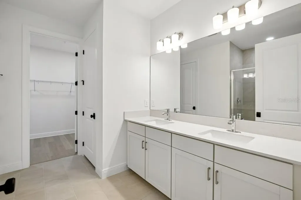17829 Broadleaf Loop Venice FL 34293
