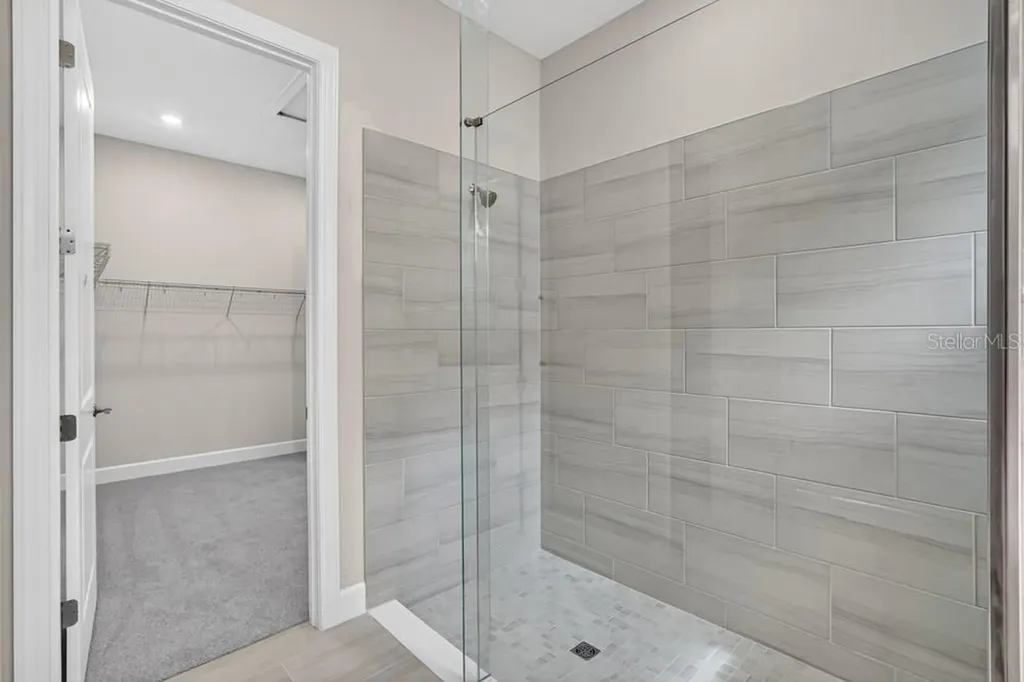 7657 Moonbeam Avenue Sarasota FL 34241