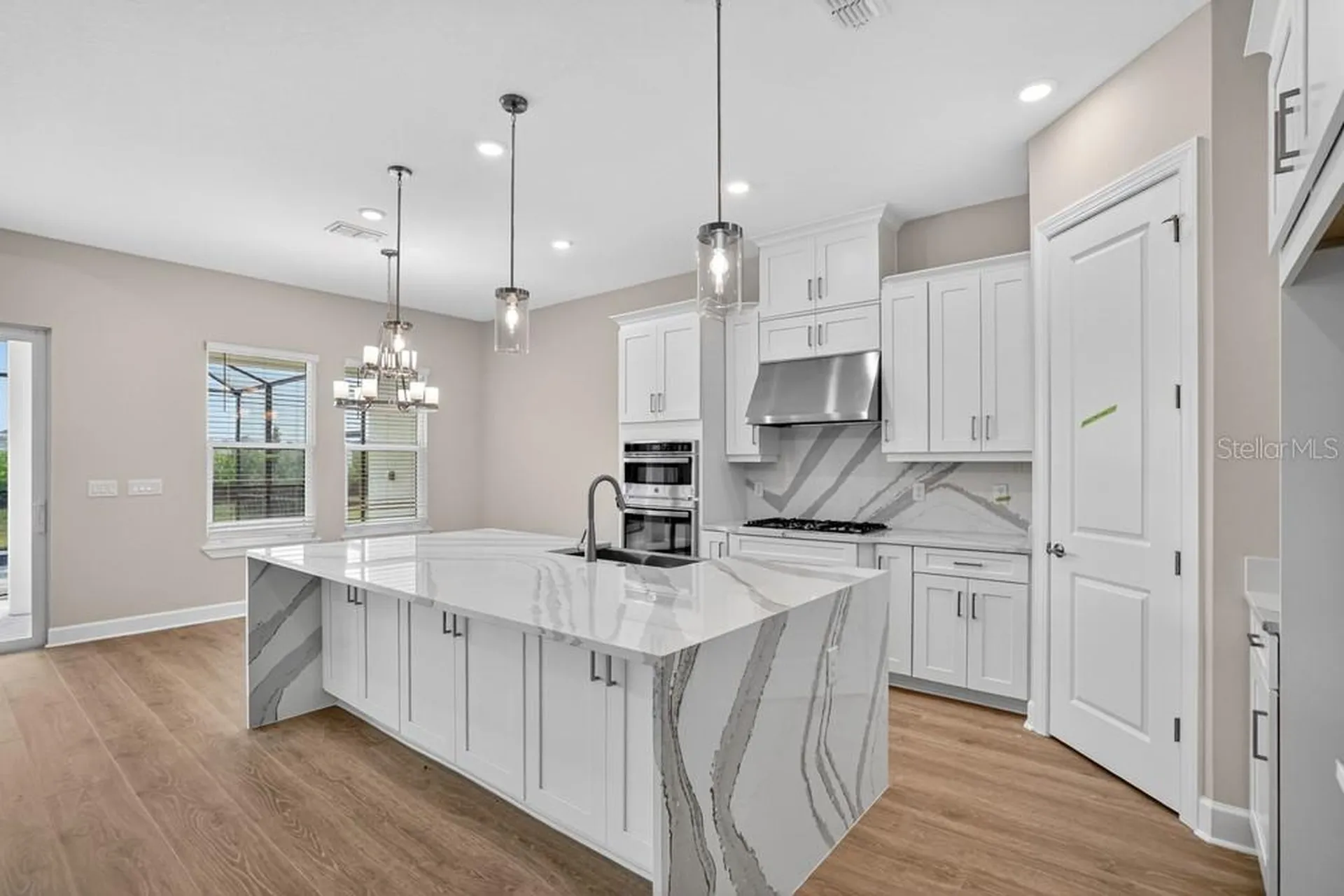 7657 Moonbeam Avenue Sarasota FL 34241