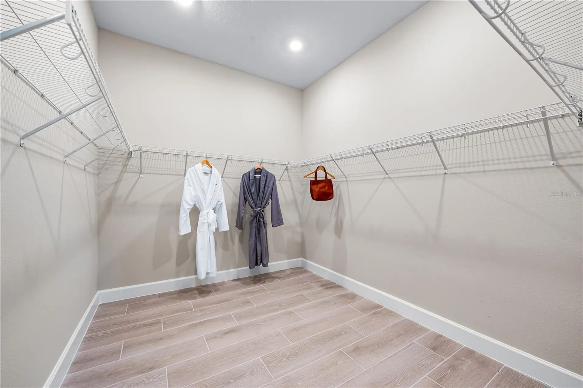 7657 Moonbeam Avenue Sarasota FL 34241