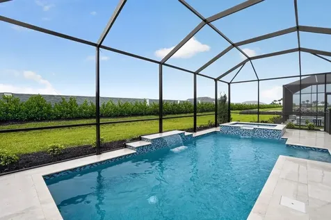 7657 Moonbeam Avenue Sarasota FL 34241