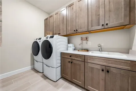 7657 Moonbeam Avenue Sarasota FL 34241