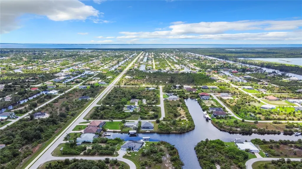14267 Montmarte Avenue Port Charlotte FL 33981