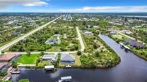14267 Montmarte Avenue Port Charlotte FL 33981