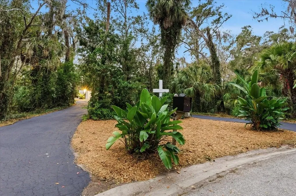 4703 Rambling River Road Brandon FL 33511