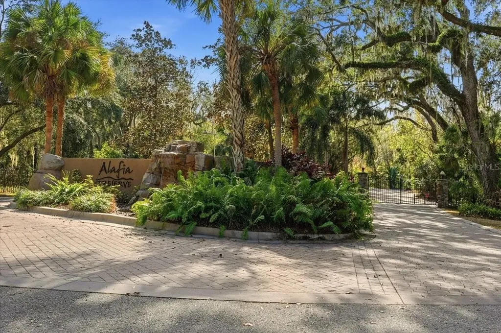 4703 Rambling River Road Brandon FL 33511