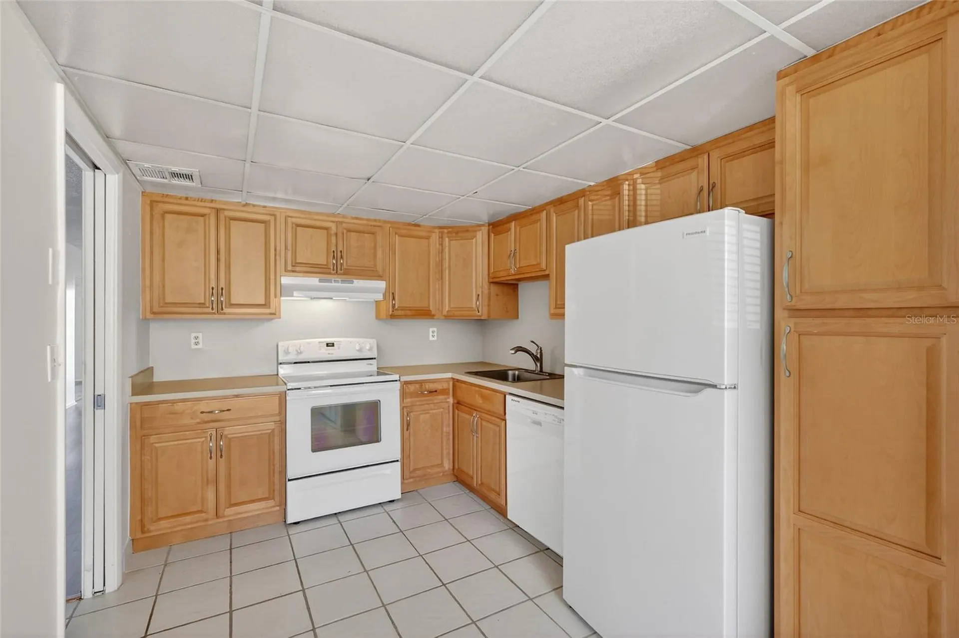 7880 Palm Aire Lane Sarasota FL 34243