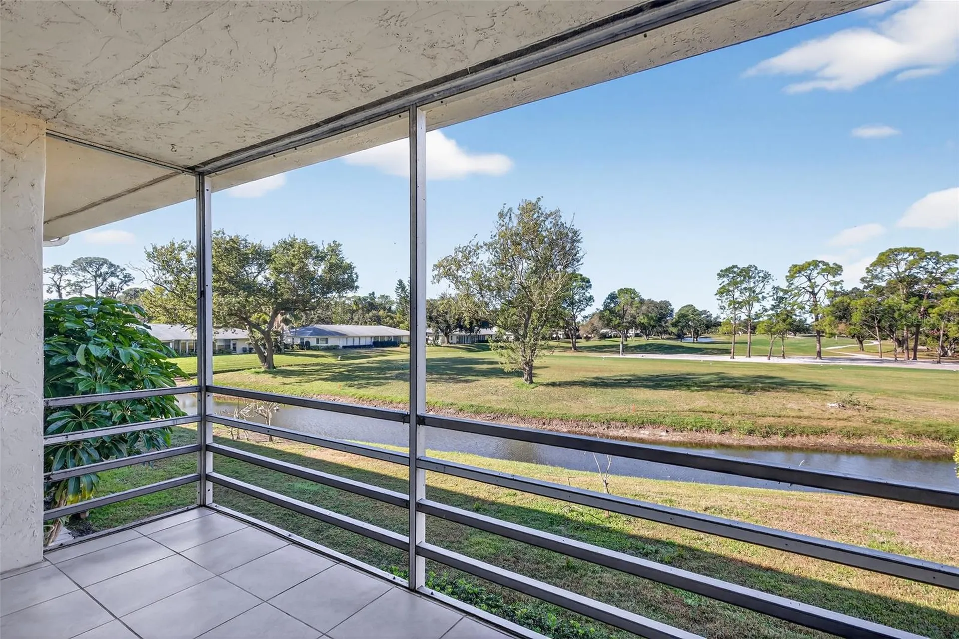 7880 Palm Aire Lane Sarasota FL 34243
