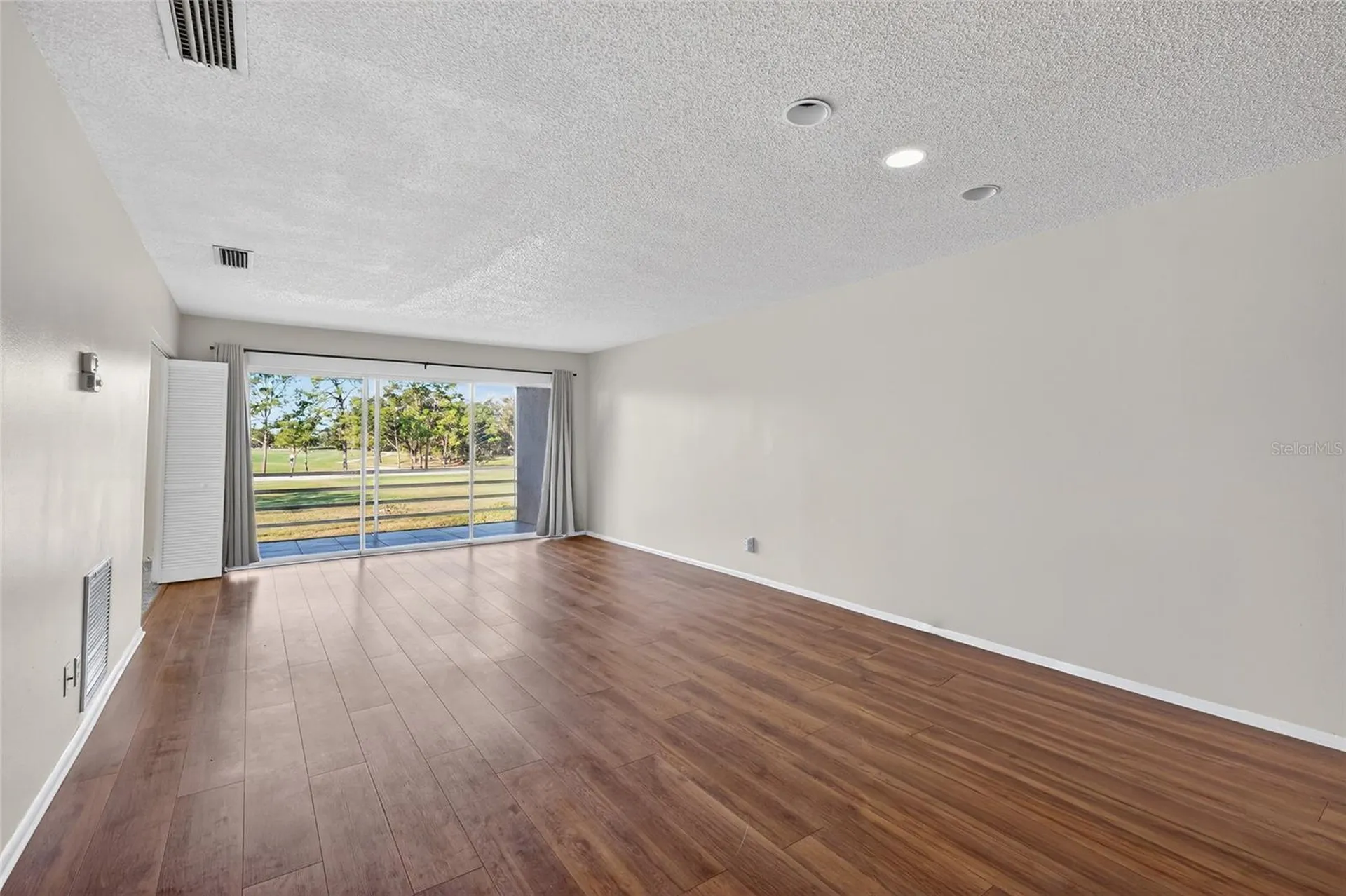 7880 Palm Aire Lane Sarasota FL 34243