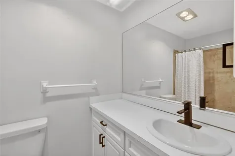 7880 Palm Aire Lane Sarasota FL 34243