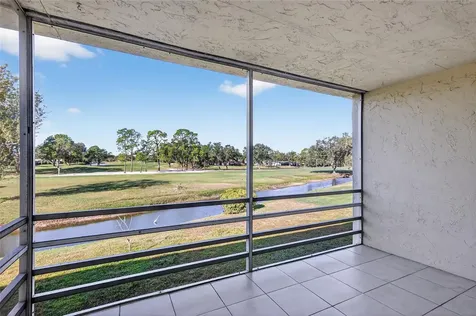 7880 Palm Aire Lane Sarasota FL 34243